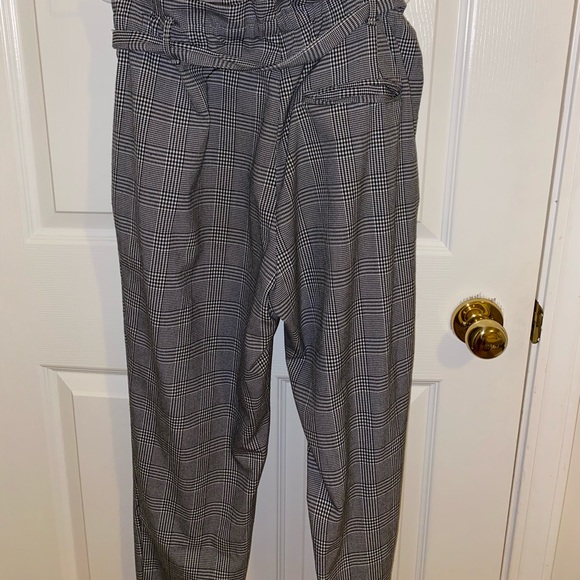 Zara pants - Picture 3 of 4